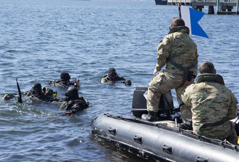International forces join together in Hobart for Exercise DUGONG 15